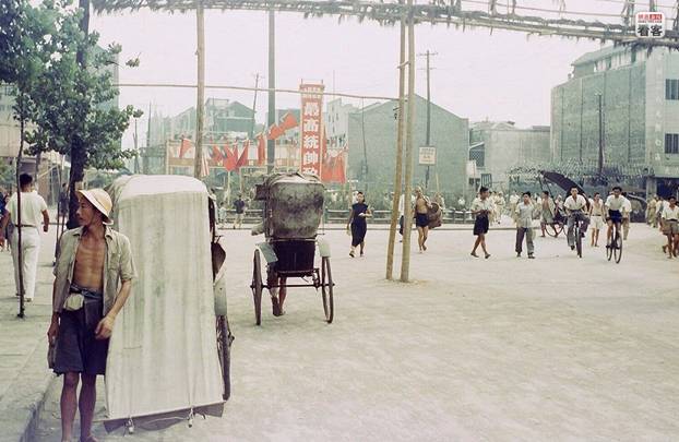 说明: http://img4.cache.netease.com/photo/0001/2012-05-21/82201LDK3R710001.JPG